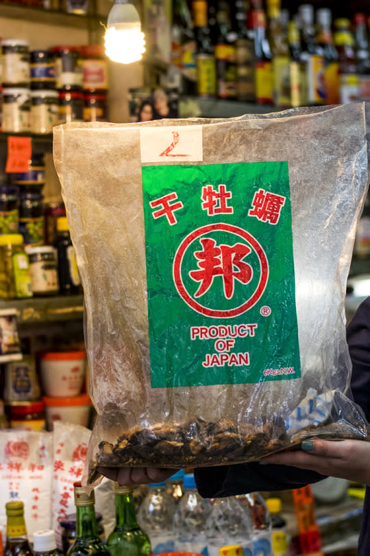 【賀年食品】45年老字號糧油舖 老店傳人：想承傳爸爸教落的糧油雜貨知識