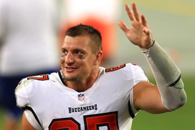 buccaneers rob gronkowski