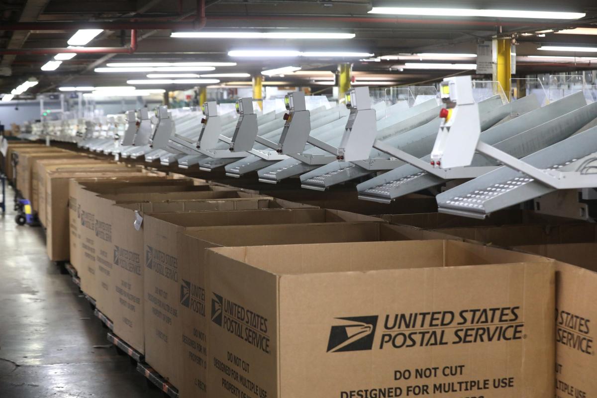 USPS, UPS holiday shipping deadlines rapidly approaching The dates you