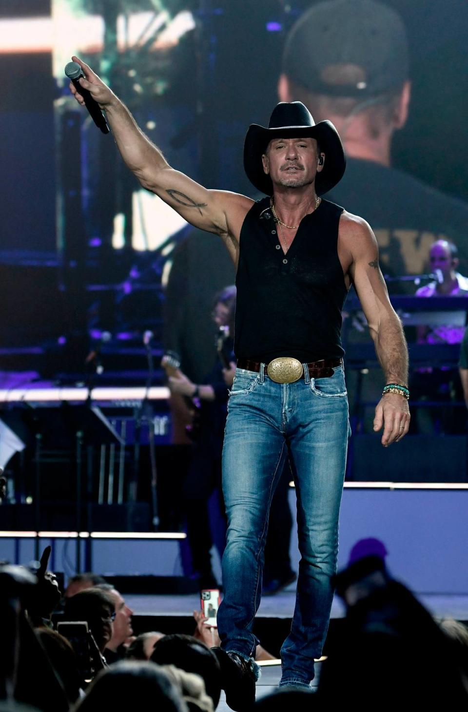 Tim McGraw brings his 2022 tour to Raleigh, N.C.’s Coastal Credit Union Music Park at Walnut Creek, Saturday night, May 21, 2022.