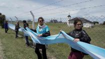 <p>La Base Naval de Mar del Plata se convirtió en un espacio de contención para familias de todo el país que siguen minuto a minuto la búsqueda del submarino </p>