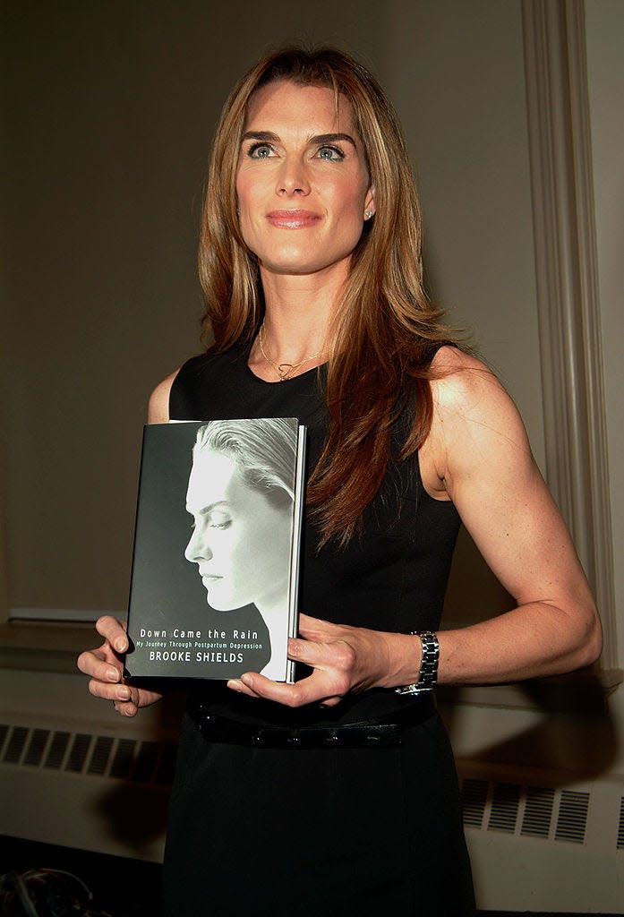 Brooke Shields at a signing of her postpartum memoir, "Down Came the Rain," in 2005.