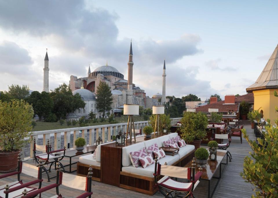 A sumptuous hotel with incredible views of Hagia Sophia and the Blue Mosque (Four Seasons Hotel Istanbul at Sultanahmet)