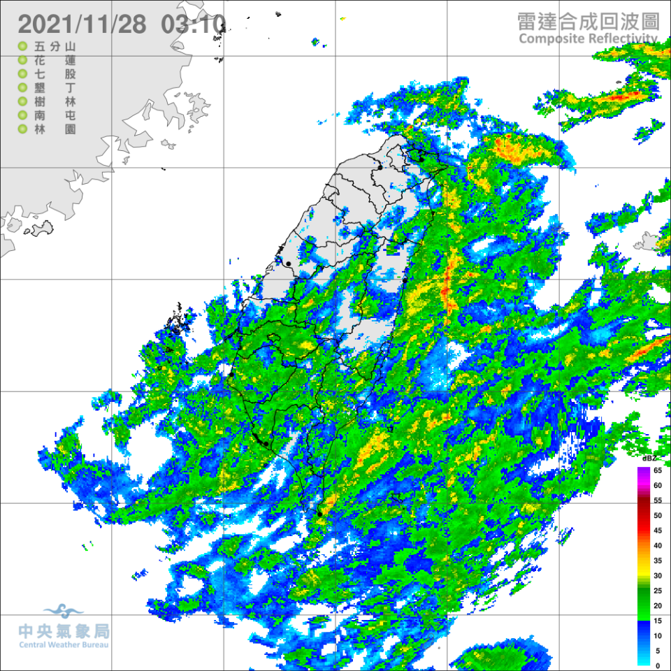 東北風影響，今（28）日基隆北海岸及宜蘭地區有局部大雨發生的機率。（圖／中央氣象局）