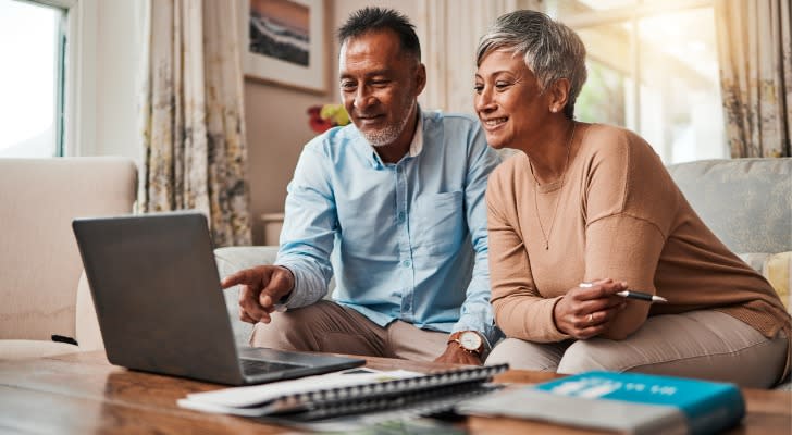 Retirees review their retirement plans