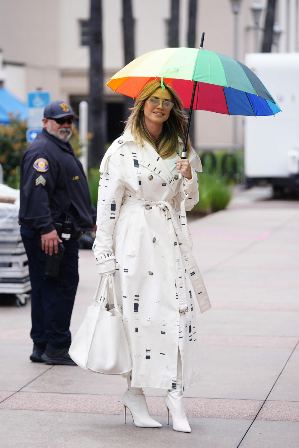 PASADENA, CA - MARCH 23: Heidi Klum is seen outside the Pasadena Civic Auditorium, where "America's Got Talent", films on March 23, 2024 in Pasadena, California.  (Photo by JOCE/Bauer-Griffin/GC Images)