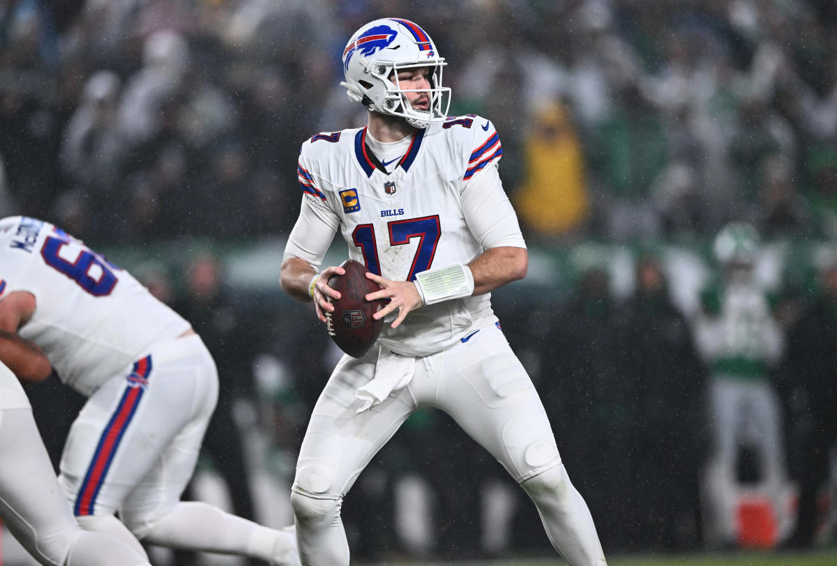 Monday Night Football live updates: Bills host Jaguars, Bengals take on Commanders in Week 3 double dip