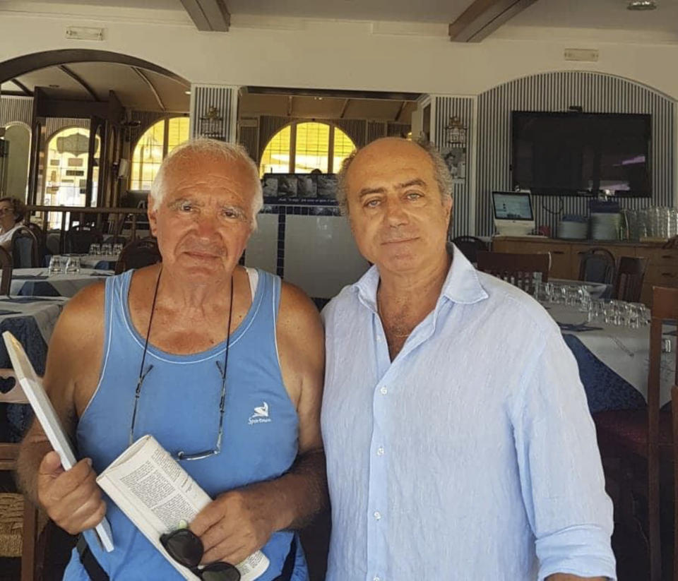 Giordano (links) und der Restaurantbesitzer Moffa (rechts): Der alte Mann und sein Umgang mit Trauer inspirierten den Gastronomen, der selbst mehrere Todesfälle in der Familie verarbeiten musste. (Bild: Caters)