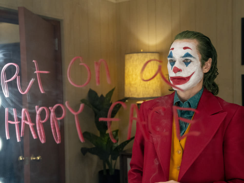 Joaquin Phoenix als "Joker" (Bild: Warner Bros.)