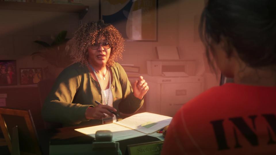 Stefanie talking to Lucia in GTA 6 trailer