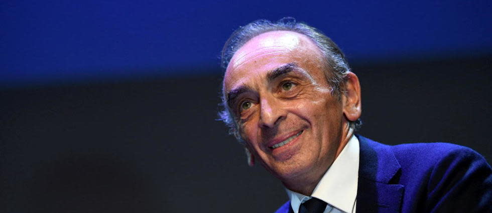 Le polémiste Éric Zemmour est en recul : il a perdu deux points en un mois dans les intentions de vote, selon un sondage publié ce jeudi 11 novembre.
