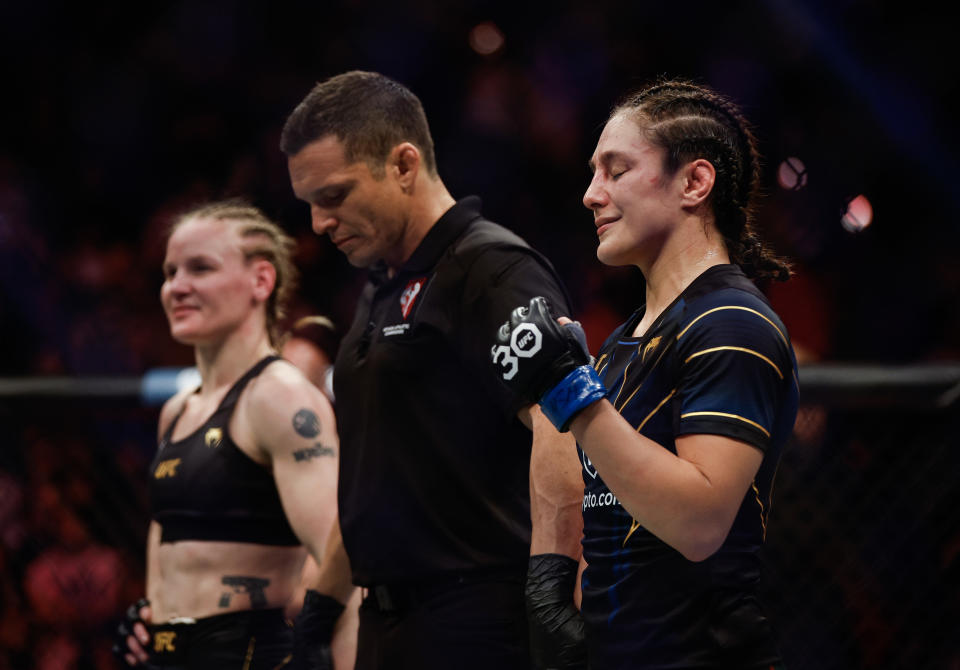 <p>Alexa Grasso y Valentina Shevchenko en la pelea de la UFC en Las Vegas, Nevada. (Foto Chris Graythen/Getty Images)</p> 