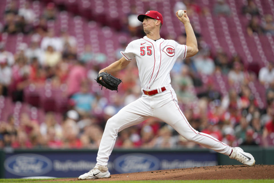 Cincinnati Reds starting pitcher Brandon Williamson (55) throws against the Miami Marlins during the first inning of a baseball game Monday, Aug. 7, 2023, in Cincinnati. (AP Photo/Jeff Dean)