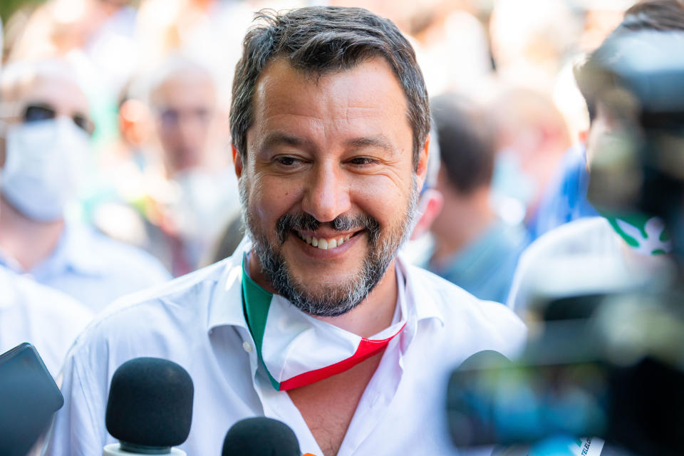 Sondaggi politici, chi sale e chi scende. Il giudizio su Conte (Photo by Alessandro Bremec/NurPhoto via Getty Images)