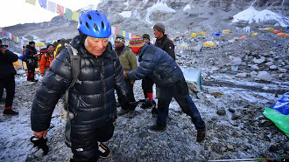 80-Year-Old Japanese Climber Becomes Oldest Atop Everest