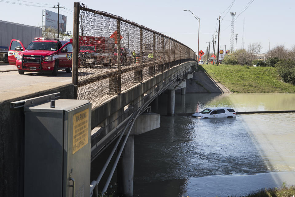 High water from a water main break floods the East Loop 610 on Thursday, Feb. 27, 2020 in Houston. The flooding closed the major freeway that circles the city. ( Brett Coomer/Houston Chronicle via AP)