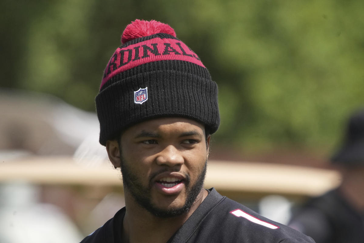 Kyler Murray Unfollows Cardinals on Social Media, Posts Photo of Cowboys WR  CeeDee Lamb - Why? - FanNation Dallas Cowboys News, Analysis and More