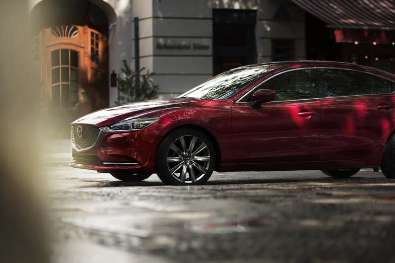 直六引擎、後輪驅動、八速自排都會搭載至2022年登場的Mazda 6。