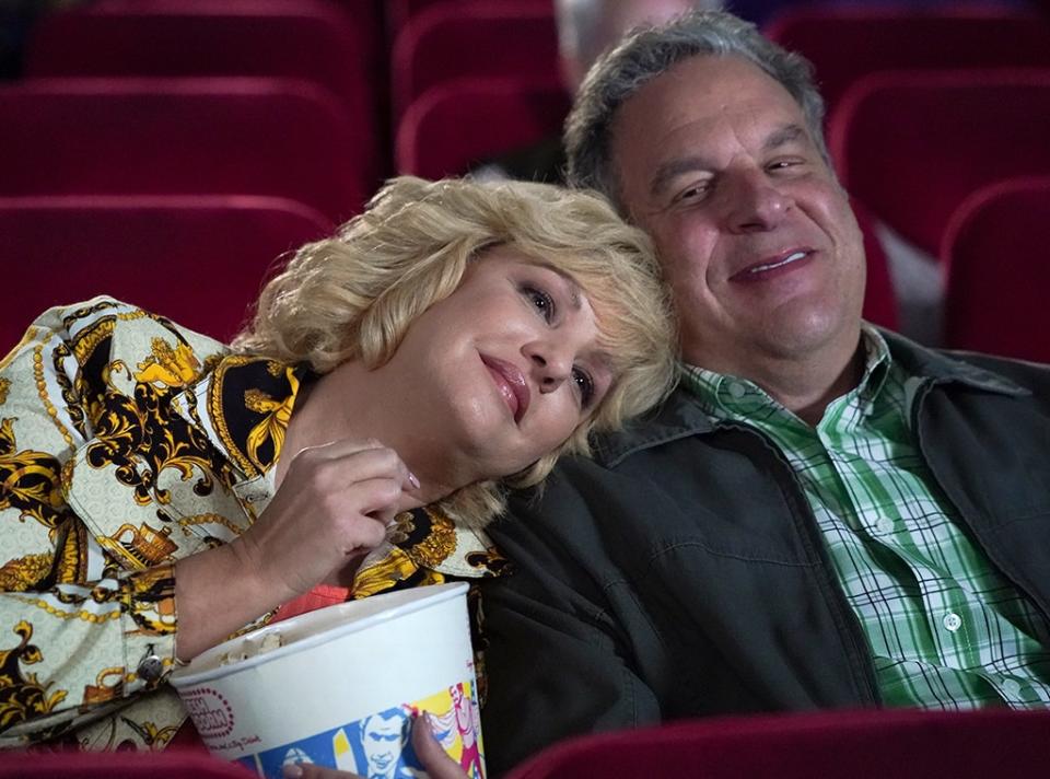 Jeff Garlin, The Goldbergs, Wendi McLendon-Covey