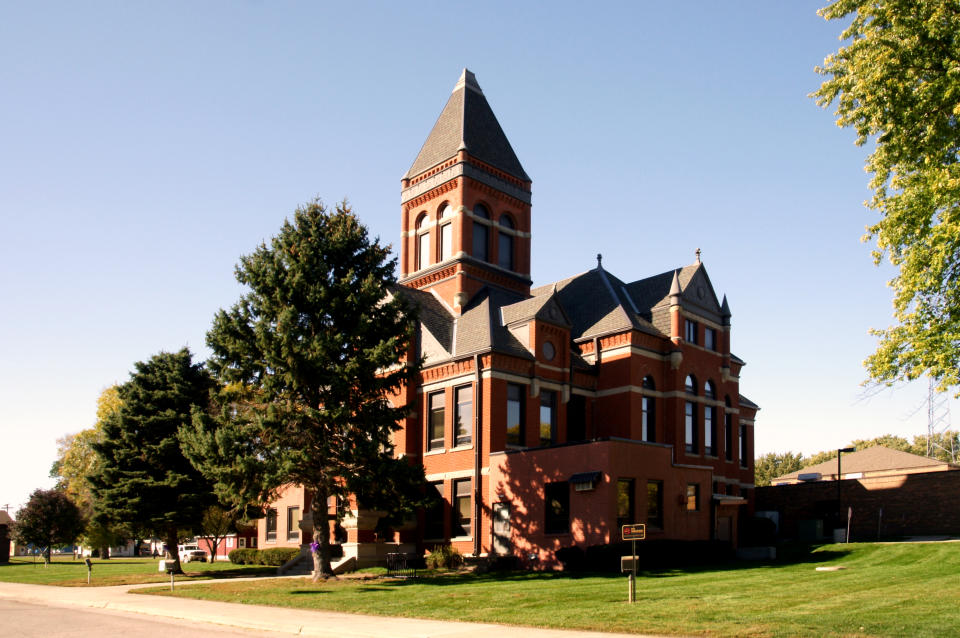 Onawa, Iowa 1892 - Romanesque Revival