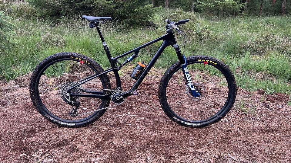 Cervelo ZFS custom built bike on a muddy trail