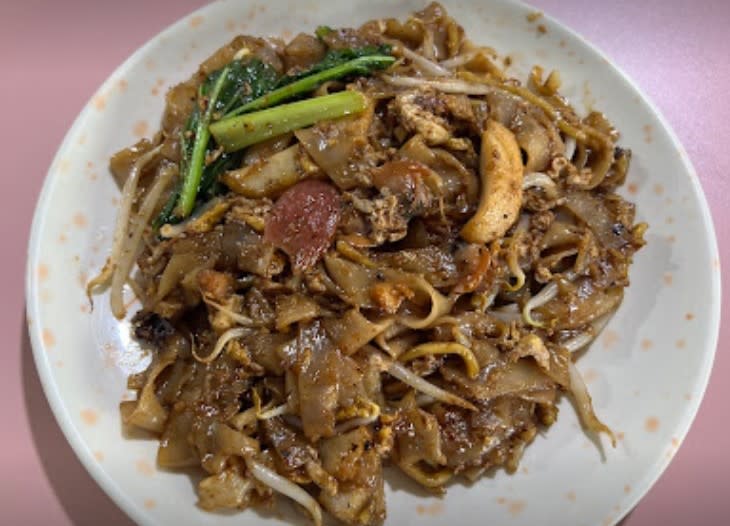 toa payoh lorong 8 - char kway teow