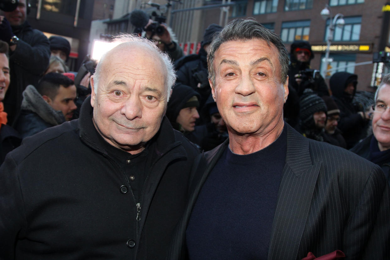 Burt Young era el actor más famoso del reparto de 'Rocky' a mediados de los '70s, provocando que Sylvester Stallone le suplicara para que aceptara un papel en una película que se convertiría en legendaria (Foto de Bruce Glikas/FilmMagic)