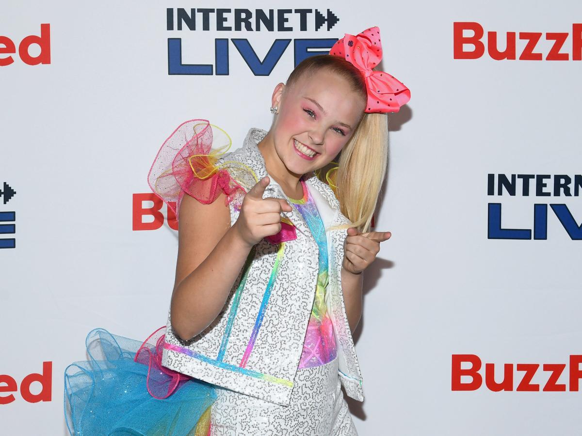 Jojo Siwa Confirms Shes A Part Of The Lgbtq Community And Says Shes The Happiest Shes Ever 8094