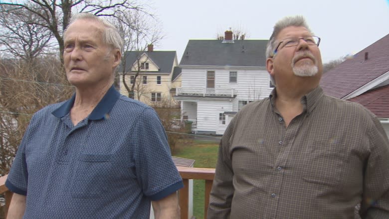 Lunenburg residents kick up stink as council fails to curb sewage stench