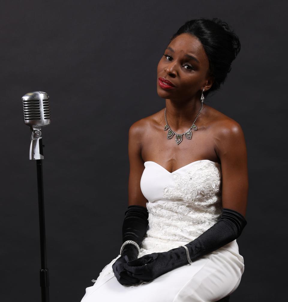 DaNiesha Carr as Billie Holiday in “Lady Day at Emerson’s Bar and Grill” at Venice Theatre.