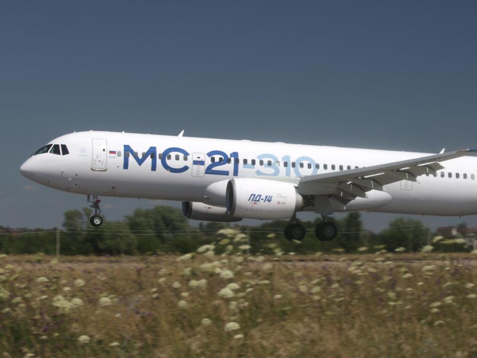 MC-21.