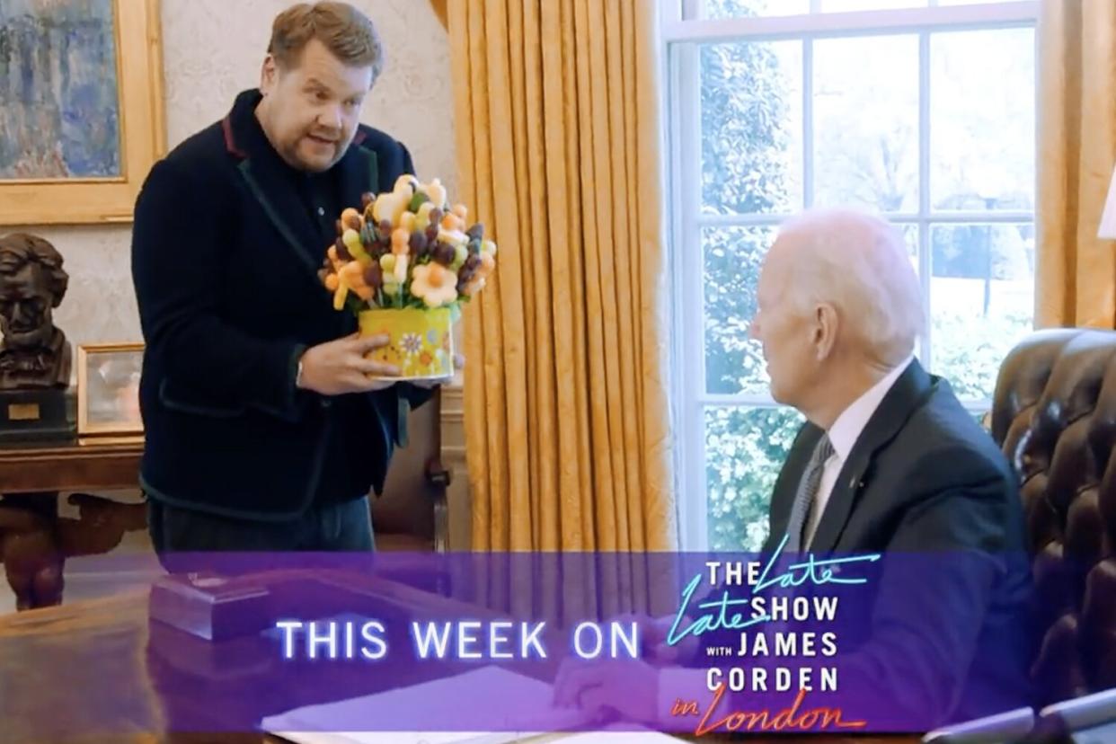 https://twitter.com/latelateshow/status/1541523009470611460 The Late Late Show with James Corden @latelateshow Coming up this week on #LateLateLondon: @JKCorden "helps out" around The @WhiteHouse !