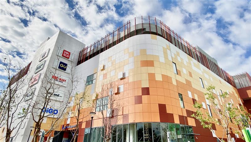 三井不動產集團在台灣首間的大型購物中心「Mitsui Shopping Park LaLaport」將於台中市東區登場。（圖／UNIQLO提供）