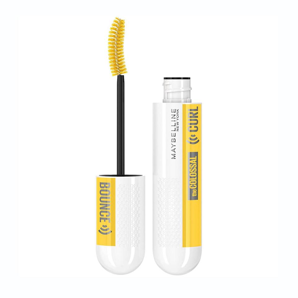 Maybelline New York Volum' Express Colossal Curl Bounce Washable Mascara Makeup