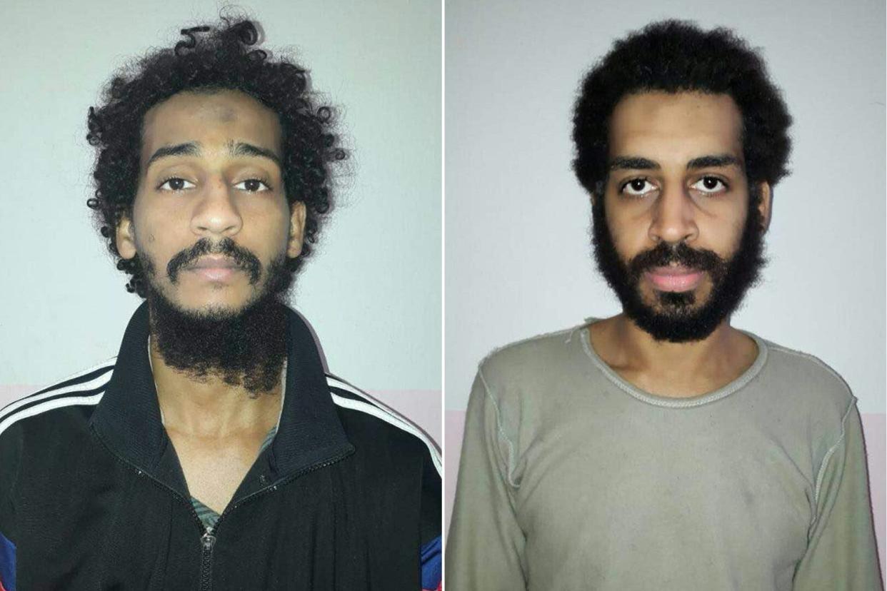 (FILES) This file photo combination of pictures created on February 11, 2018 from two handout images provided by the Syrian Democratic Forces (SDF) on February 10, 2018 shows captured British Islamic State (IS) group fighters El Shafee el-Sheikh (L) and Alexanda Kotey (R), posing for mugshots in an undisclosed location. - Two members of an Islamic State cell dubbed the 