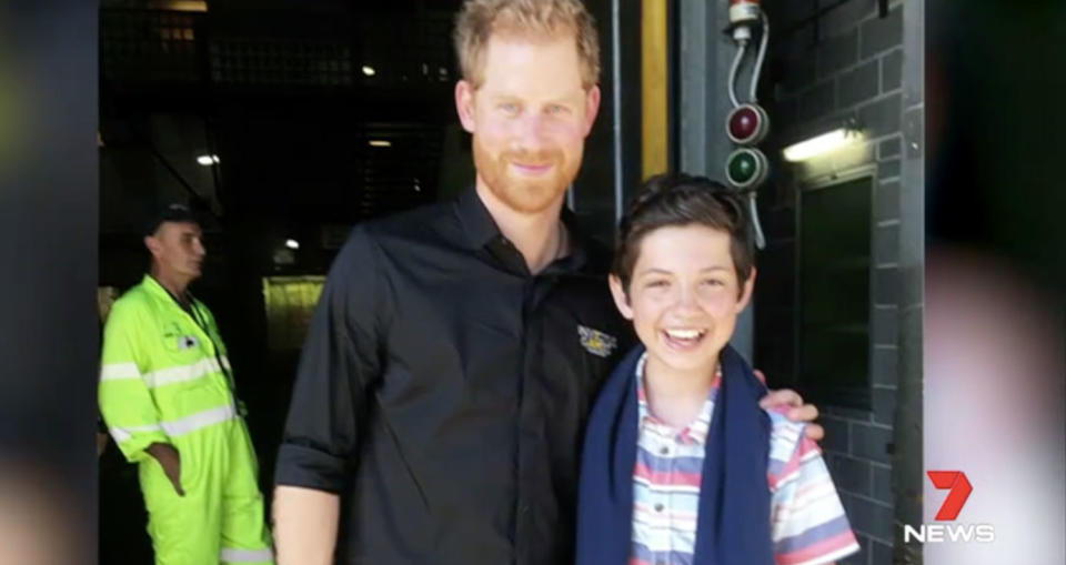 Later on, Jordan’s luck turned when he was down at the Sydney Harbour Bridge as he got to meet Harry and give him his gift. Source: Seven