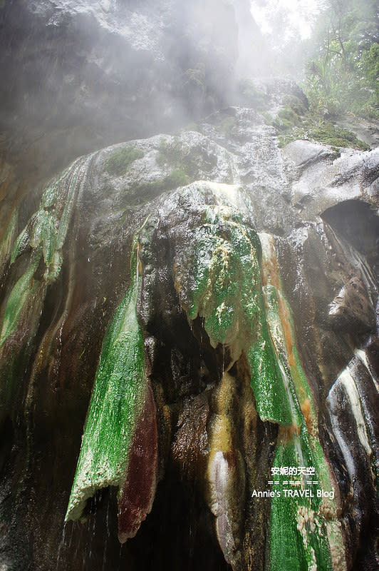 夢幻彩色岩壁山泉，台灣版阿凡達秘境～台東栗松野溪溫泉