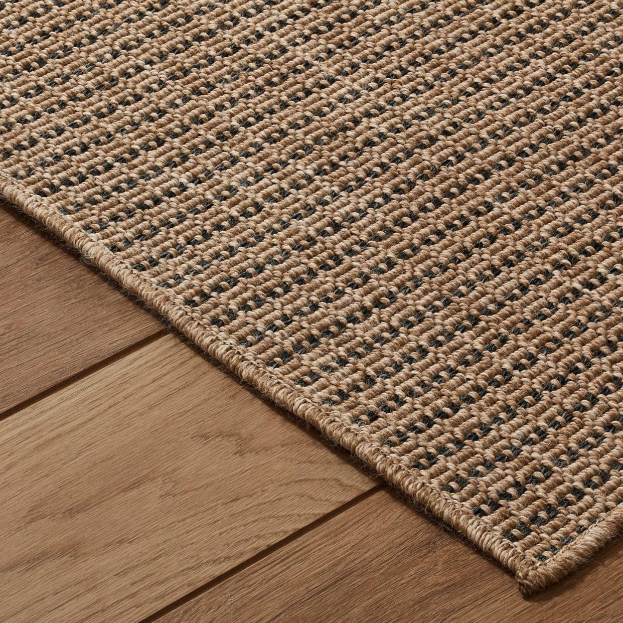 <p><a href="https://go.redirectingat.com?id=74968X1596630&url=https%3A%2F%2Fwww.ernestarugs.com%2Fproducts%2Fjude-indoor-outdoor-flatweave-rug%3FColor%3DWheat&sref=https%3A%2F%2Fwww.elledecor.com%2Fshopping%2Fhome-accessories%2Fg60531811%2Fbest-outdoor-rugs%2F" rel="nofollow noopener" target="_blank" data-ylk="slk:Shop Now;elm:context_link;itc:0;sec:content-canvas" class="link rapid-noclick-resp">Shop Now</a></p><p>Indoor/Outdoor Flatweave Rug</p><p>ernestarugs.com</p><p>$275.00</p><span class="copyright">Ernesta Rugs</span>