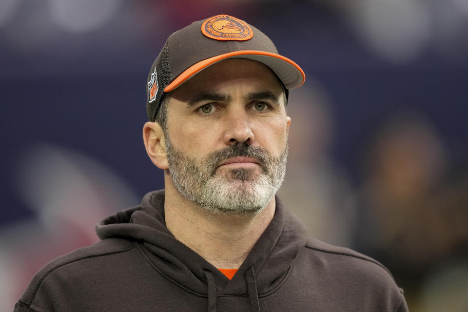 FILE - Cleveland Browns coach Kevin Stefanski watches during warmups for the team's NFL wild-card playoff football game against the Houston Texans on Jan. 13, 2024, in Houston. Stefanski edged DeMeco Ryans for AP Coach of the Year honors by one first-place vote. (AP Photo/David J. Phillip, File)