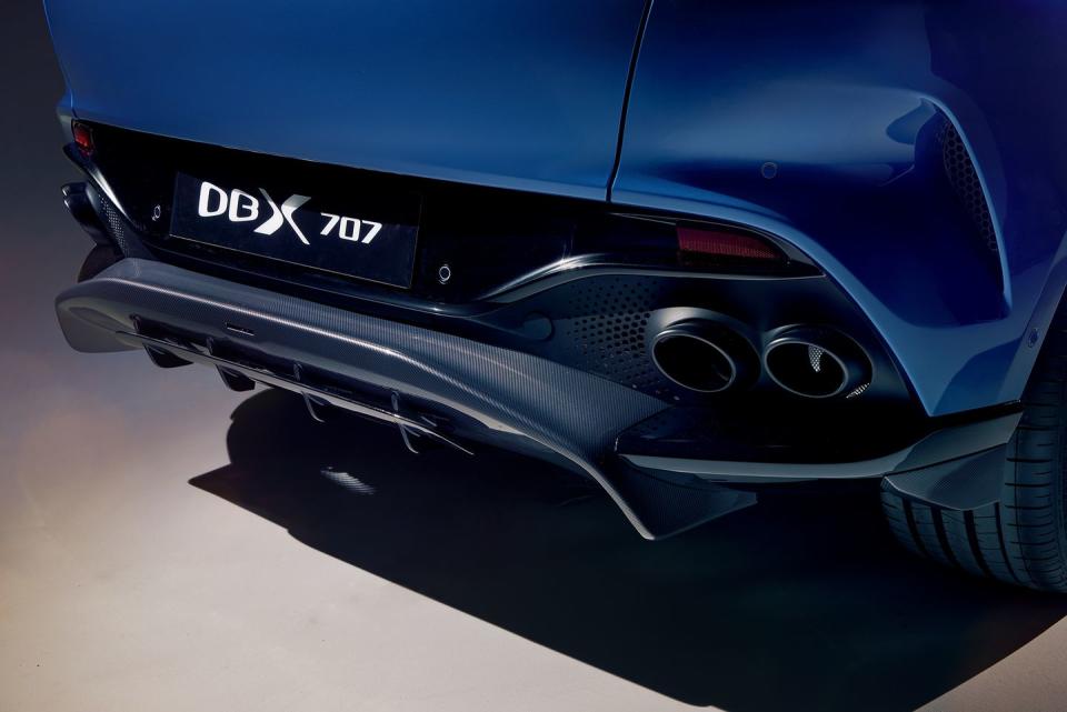 2022 Aston Martin DBX707 - Photos From Every Angle