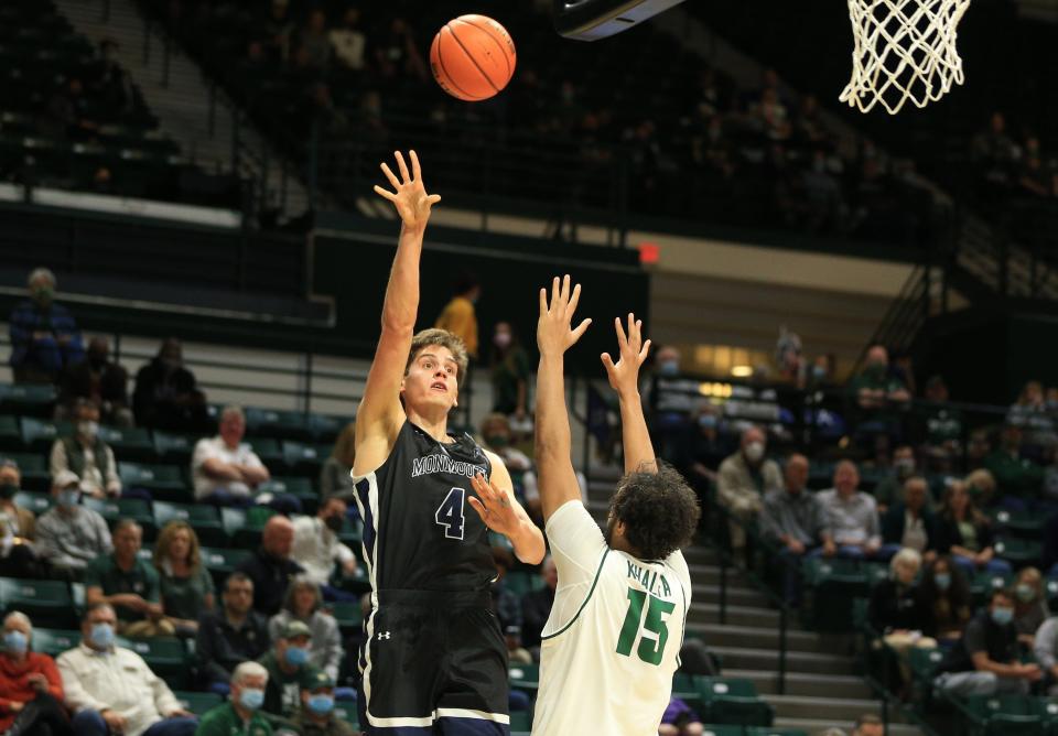 Monmouth's Walker Miller scored 23 points and grabbed seven rebounds in the Hawks' 68-66 loss at Charlotte on Nov. 9