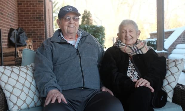 Virginia, right, and Tom at their son Greg's home, where they have been living since recovering from COVID-19 at the Vanderbilt University Medical Center.