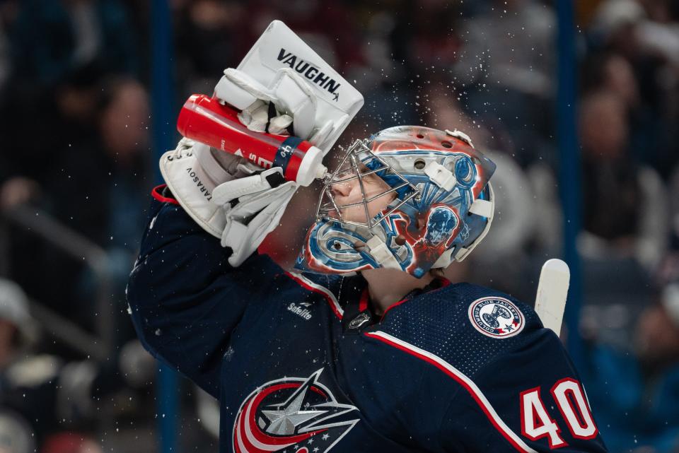 Dec 23, 2023; Columbus, Ohio, USA;
Columbus Blue Jackets goaltender Daniil Tarasov (40) sprays himself with water during the second period of their game against the Toronto Maple Leafs on Saturday, Dec. 23, 2023 at Nationwide Arena.