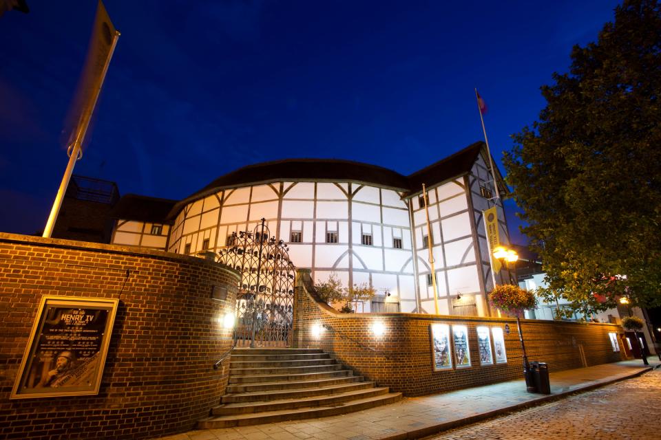 Shakespeare’s Globe theatre, located on the banks of the river Thames in London, is some 750 feet from the original location.