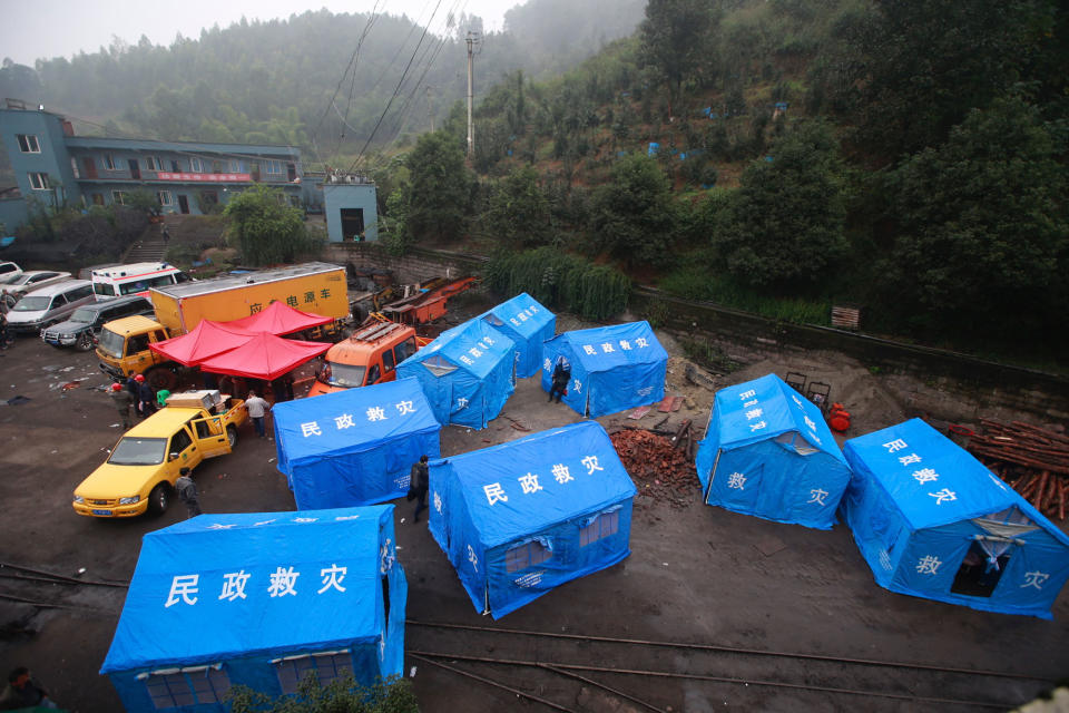 Gas Explosion Traps 33 In Coal Mine In Chongqing