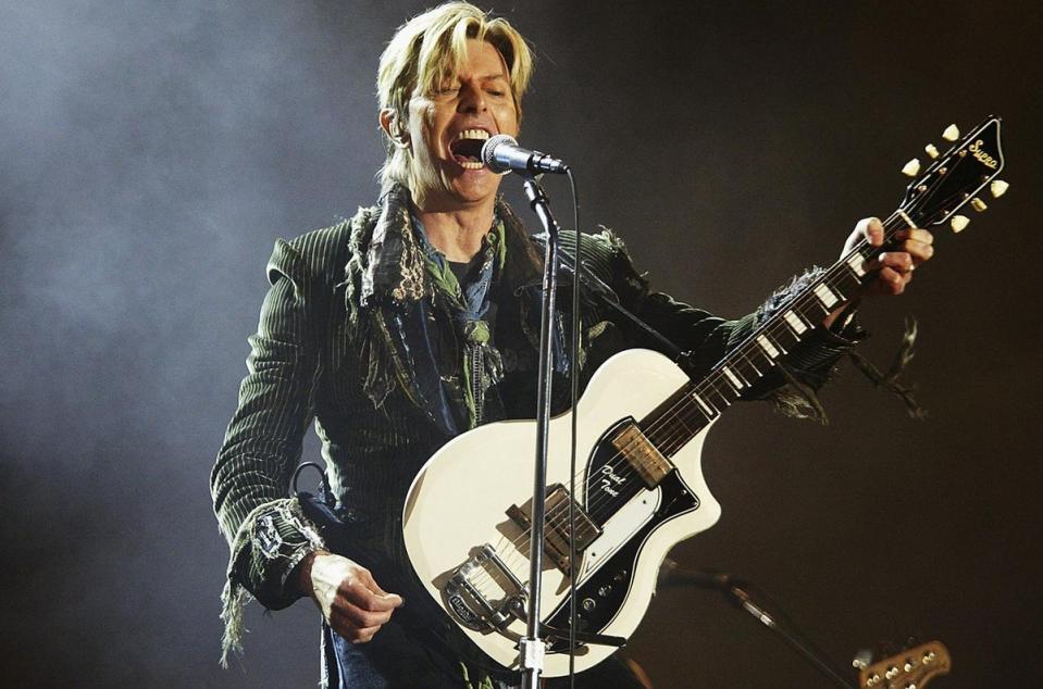 David Bowie performing in 2004 (Getty Images)