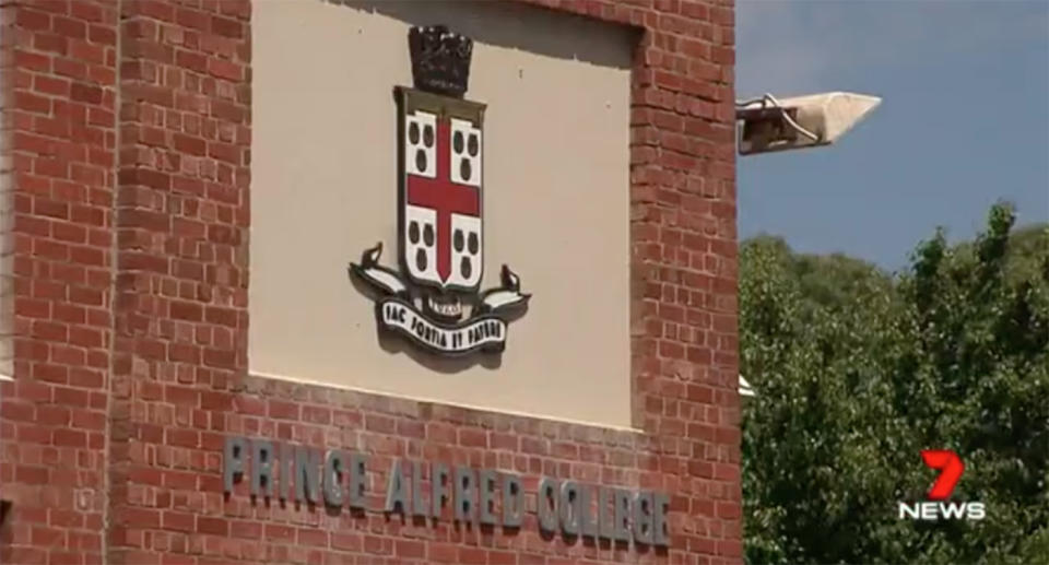 An uncontained gastro outbreak has struck down almost 100 boys at Adelaide’s Prince Alfred College, causing two students to be hospitalised. Source: 7 News