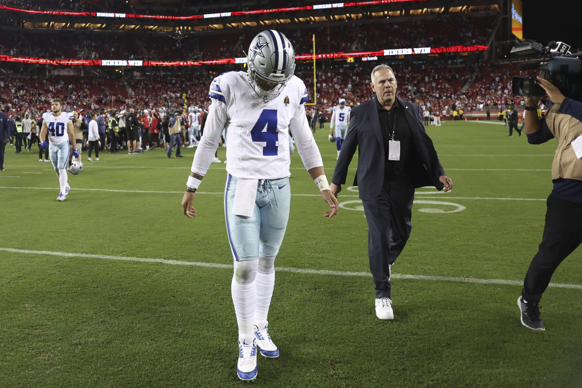 Cowboys fans brawl as they watch team lose to 49ers in playoff game