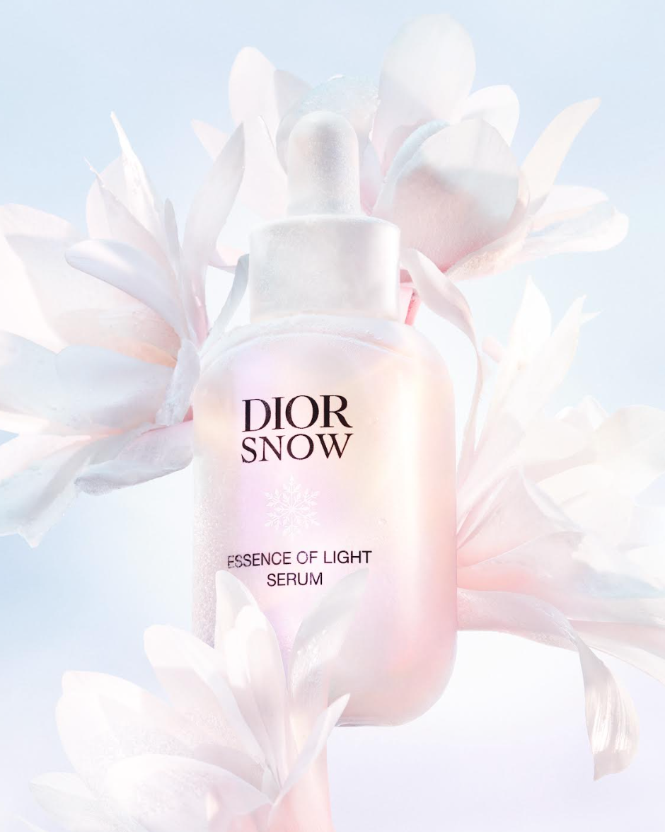 迪奧雪晶靈極透亮光采精華30ml/NT$4,500圖片來源：Dior