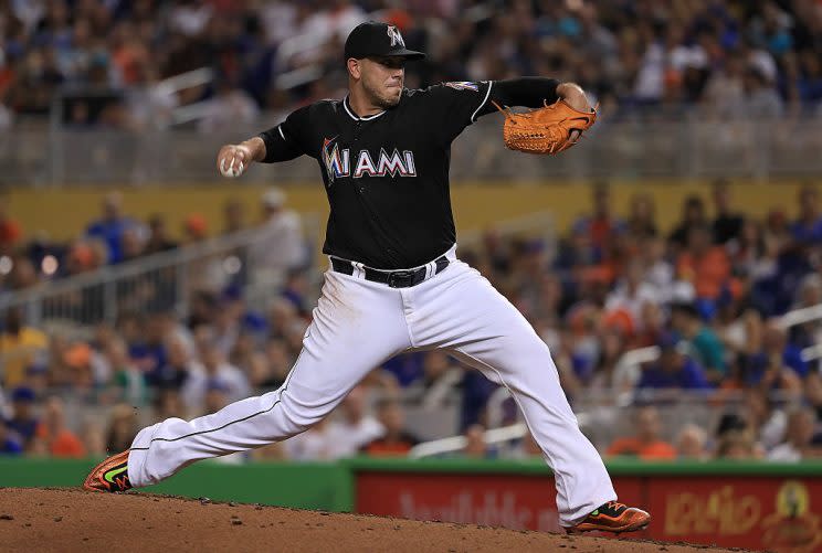 MIAMI, FL - JULY 23: Jose Fernandez #16 of the Miami Marlins pitches during a game against the New York Mets at Marlins Park on July 23, 2016 in Miami, Florida. (Photo by Mike Ehrmann/Getty Images)